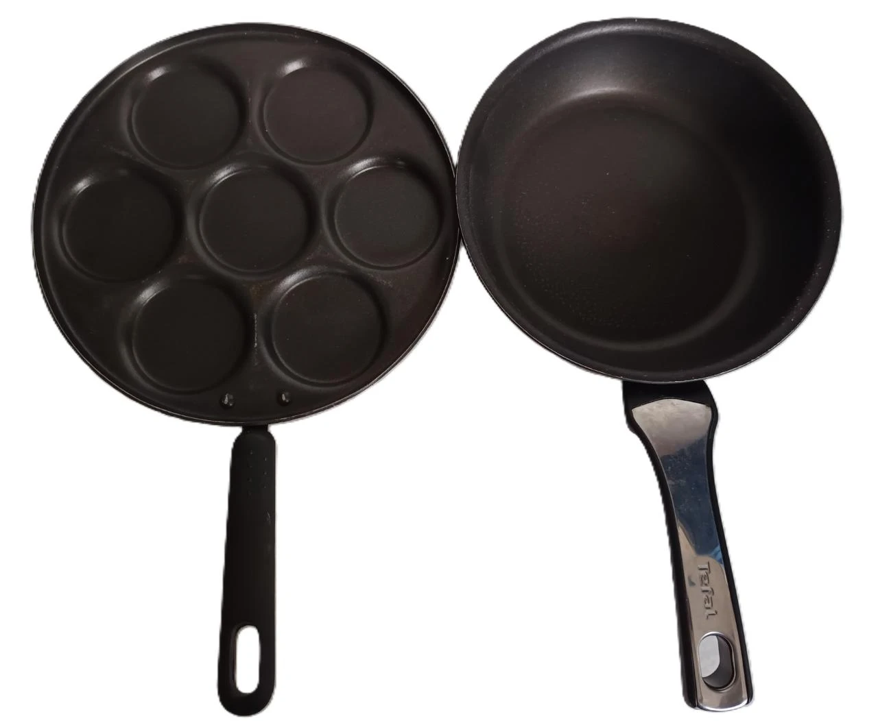 Lot 2 poêles : 1 poêle Tefal induction + 1 poêle à pancakes 7 empreintes